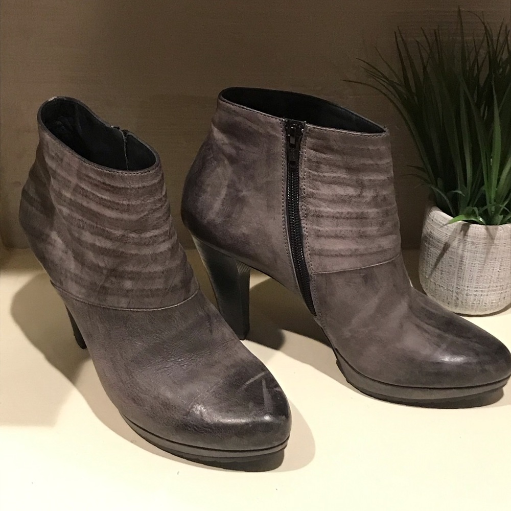Paul Green booties 8US